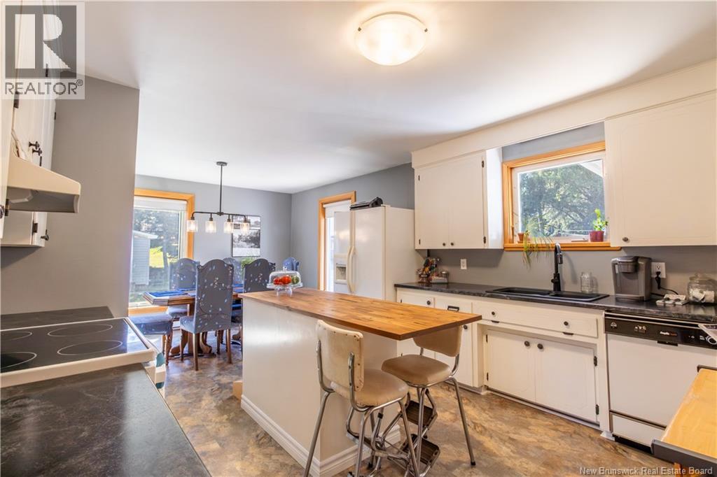 49 Yeomans Road Property Photo 6