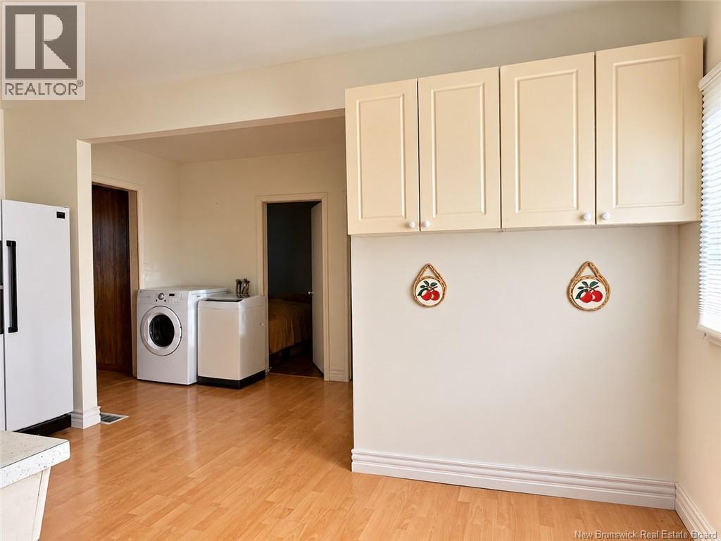 140 Main Street Property Photo 5