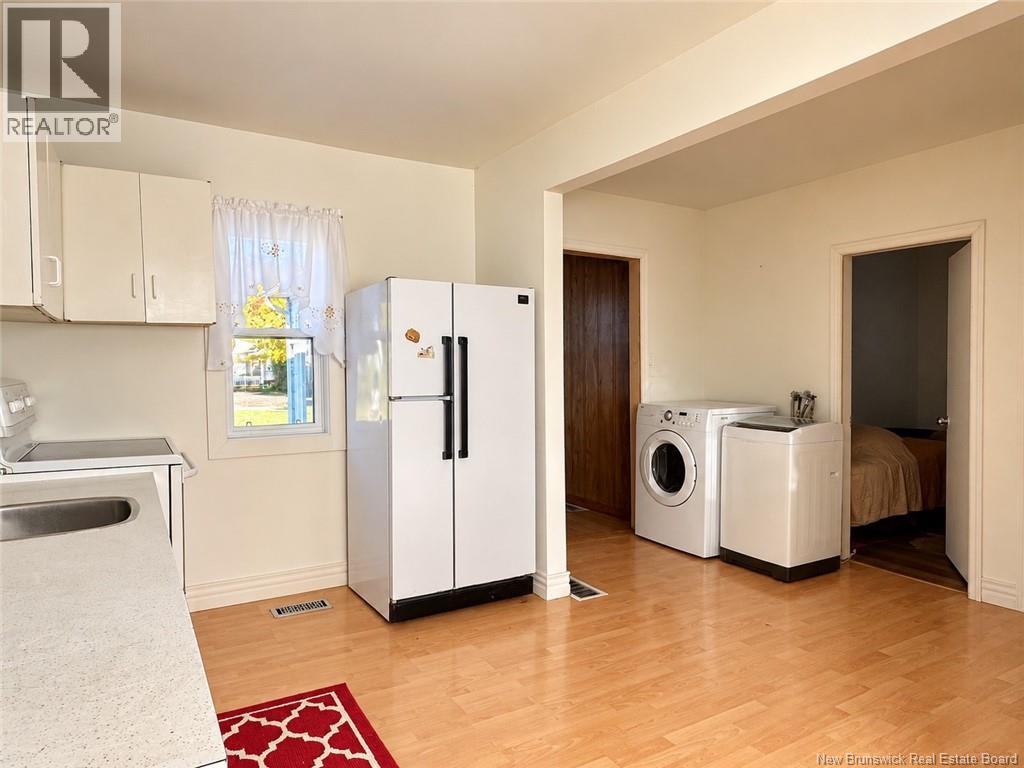 140 Main Street Property Photo 6