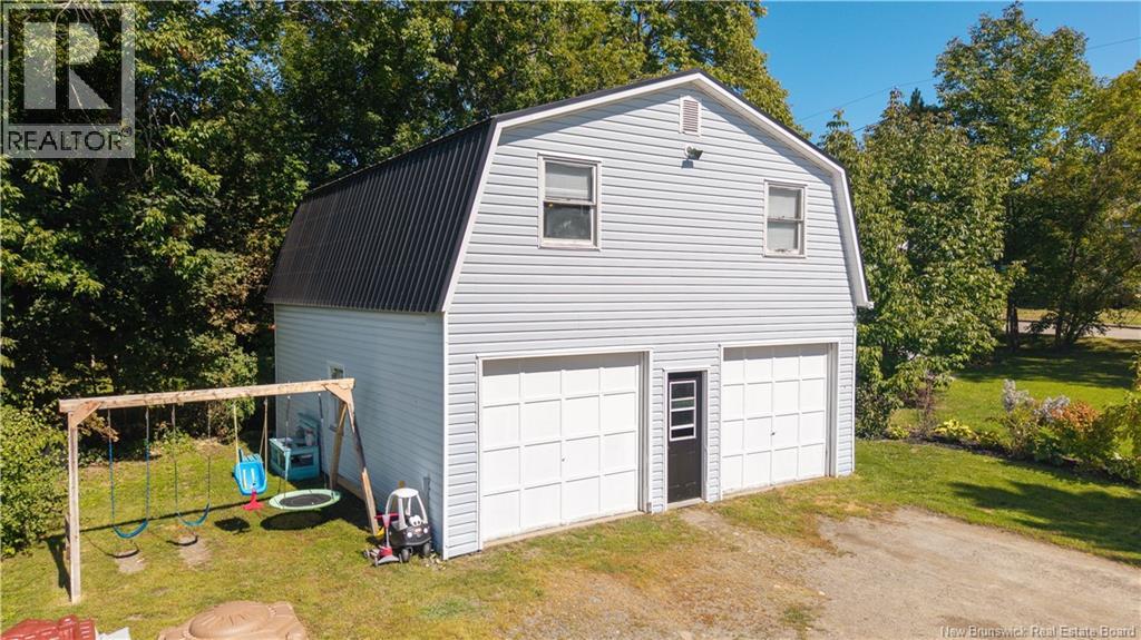 6 Armstrong Street Property Photo 3