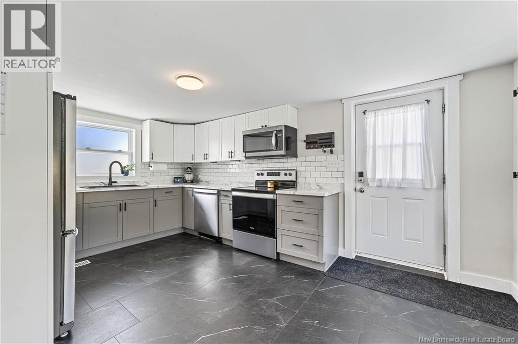 6 Armstrong Street Property Photo 6