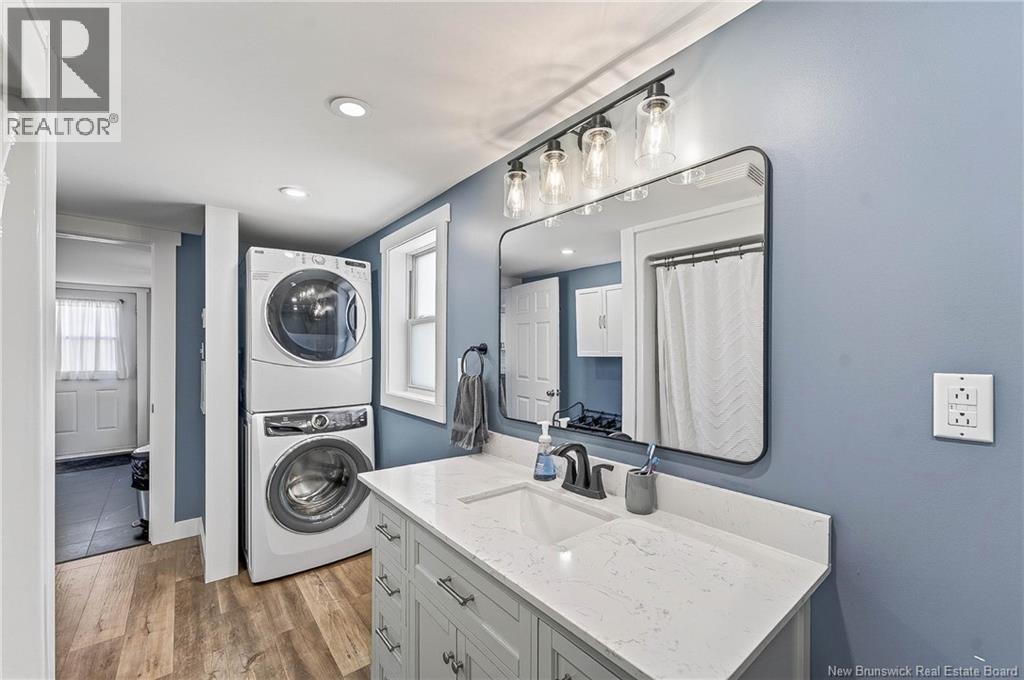 6 Armstrong Street Property Photo 12