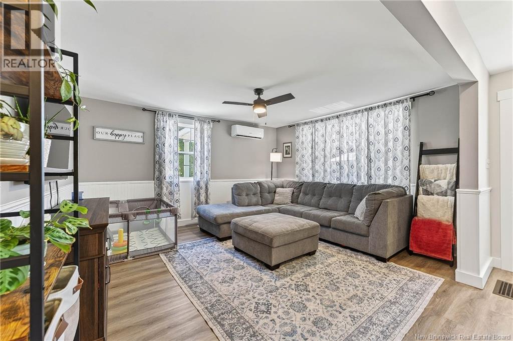 6 Armstrong Street Property Photo 19