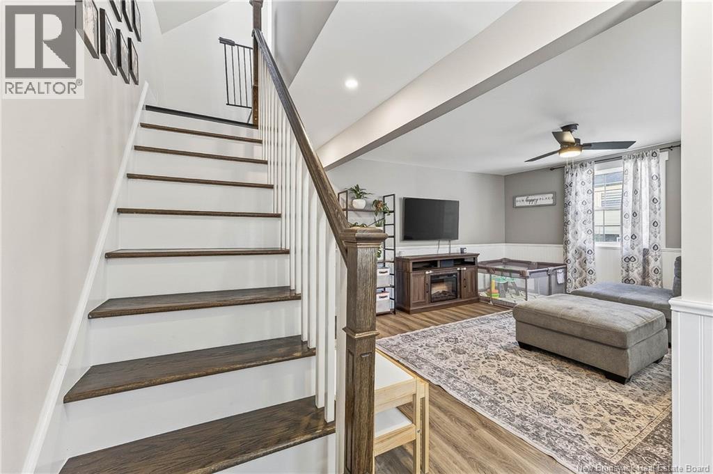 6 Armstrong Street Property Photo 25