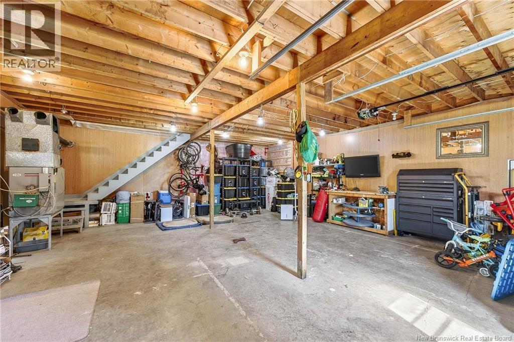6 Armstrong Street Property Photo 41