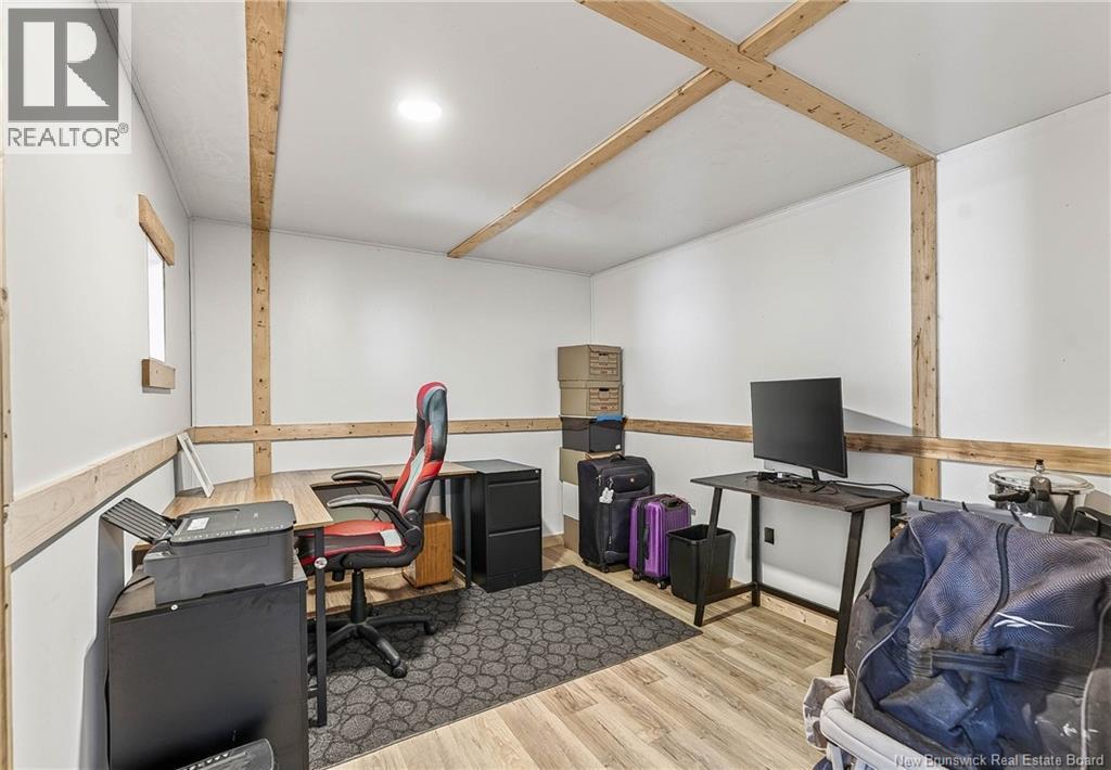 6 Armstrong Street Property Photo 46