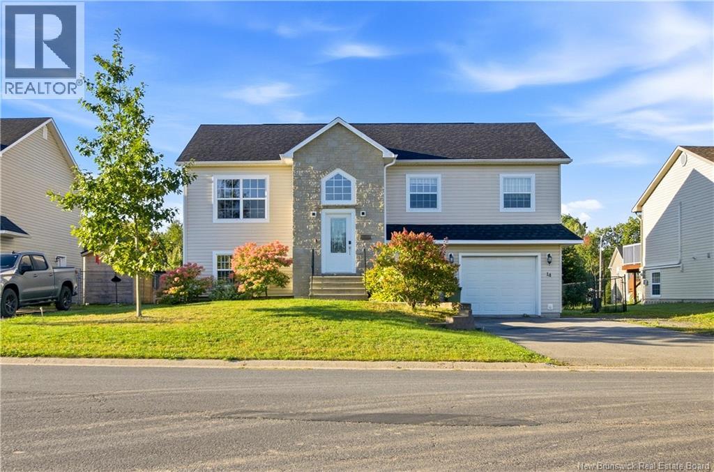14 Hallihan Drive Property Photo 1