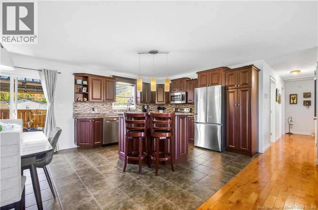 14 Hallihan Drive Property Photo 6