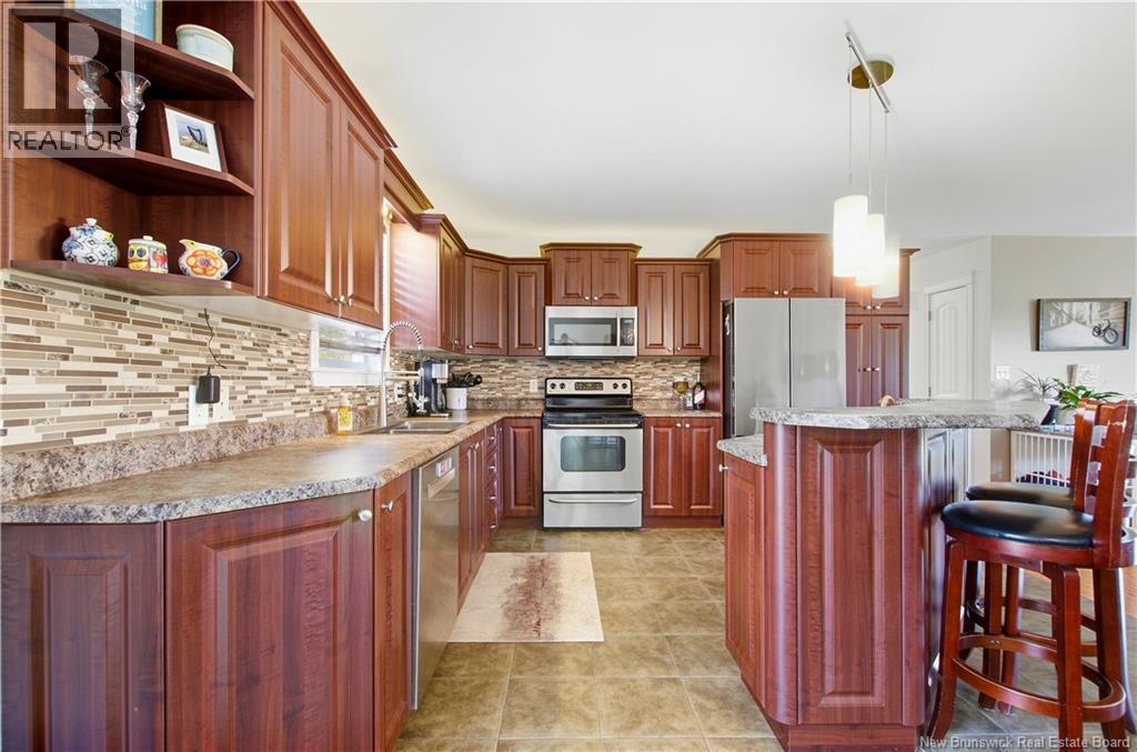 14 Hallihan Drive Property Photo 7