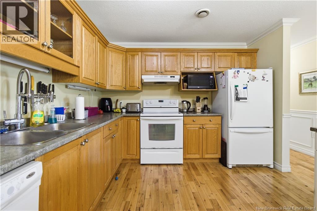 185 Reynolds Street Unit# 14 Property Photo 11