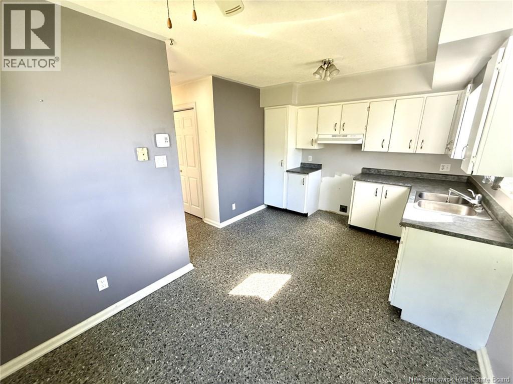 985 Rue Louis G. Daigle Property Photo 25