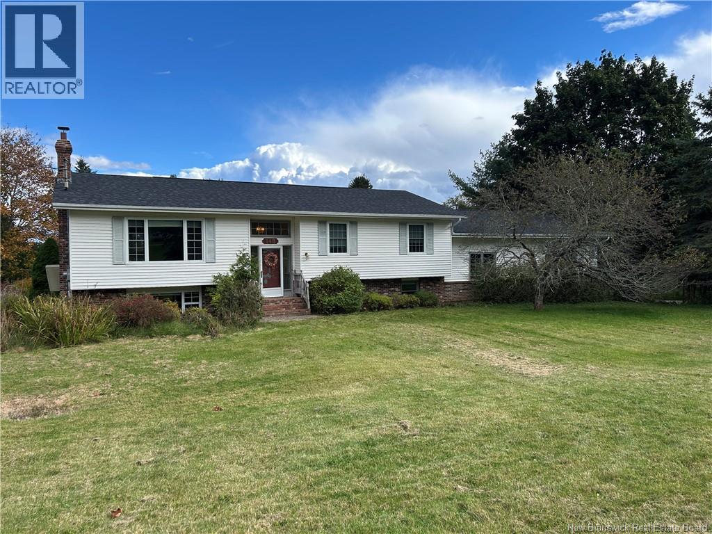 148 Neck Road Property Photo 1
