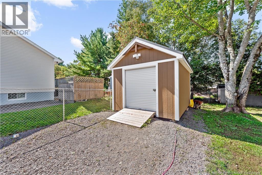 401 Montgomery Avenue Property Photo 27