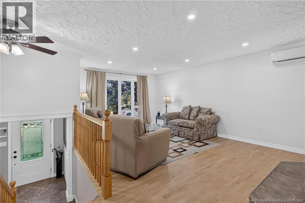 356 Beaumont Property Photo 10