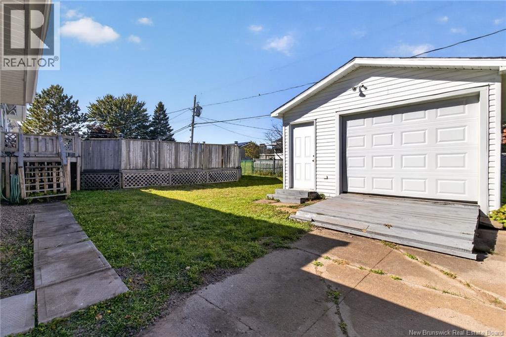 356 Beaumont Property Photo 46