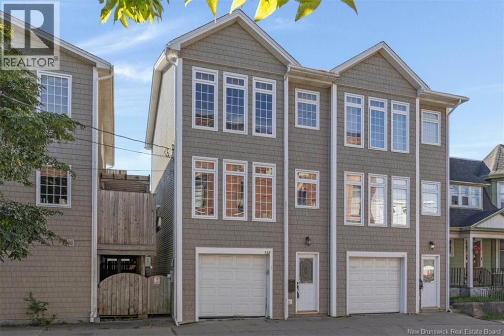 152 Duke Street Property Photo 2