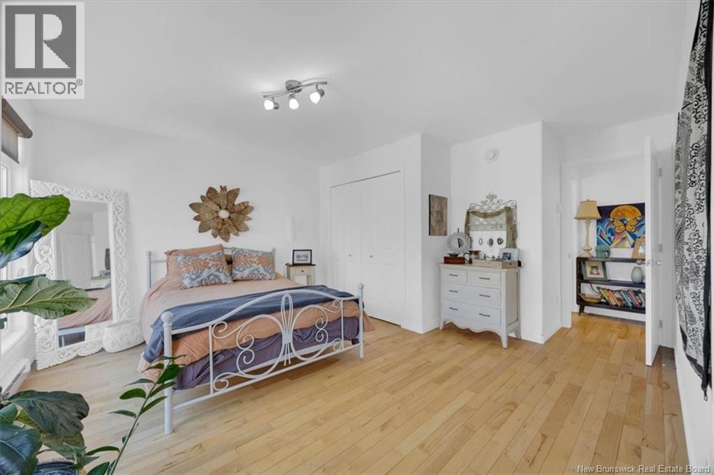 152 Duke Street Property Photo 17