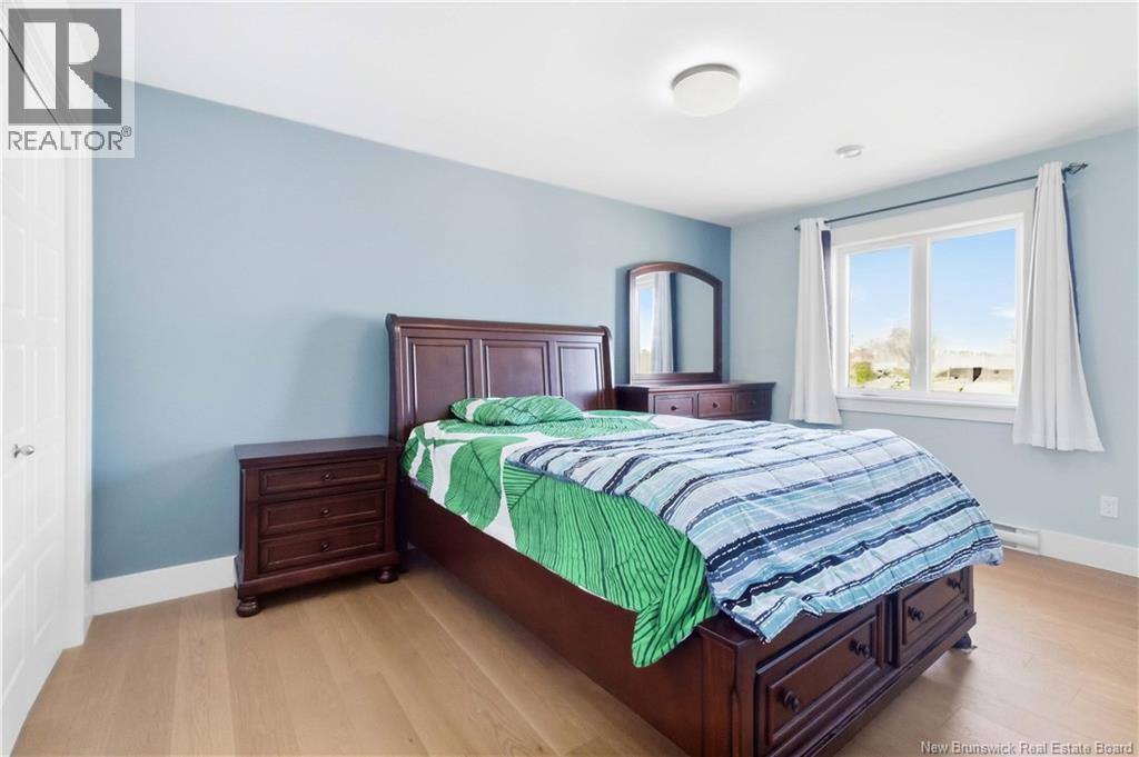 136 Runneymeade Road Property Photo 28