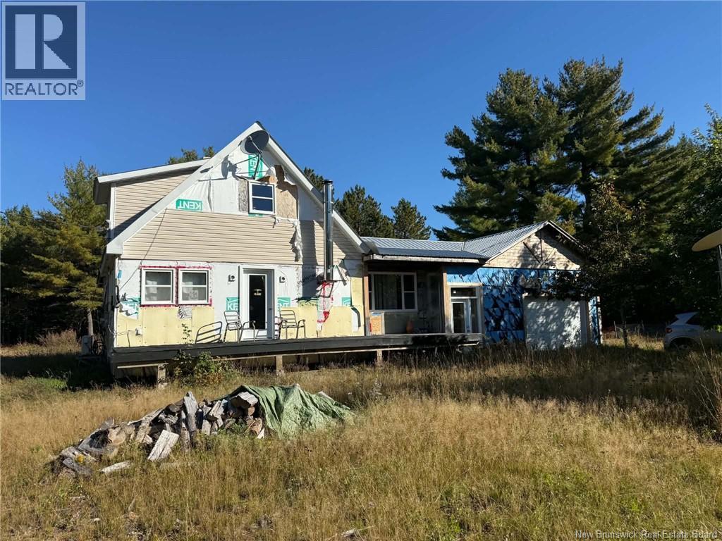 886 Cains River Road