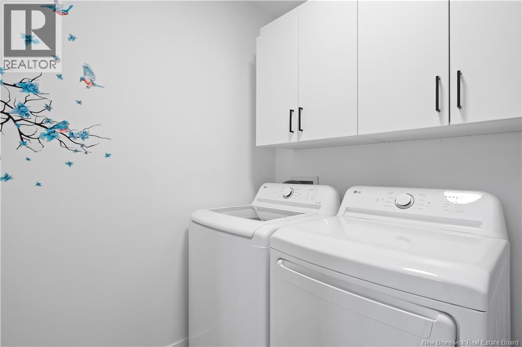 17 Robert Street Property Photo 33