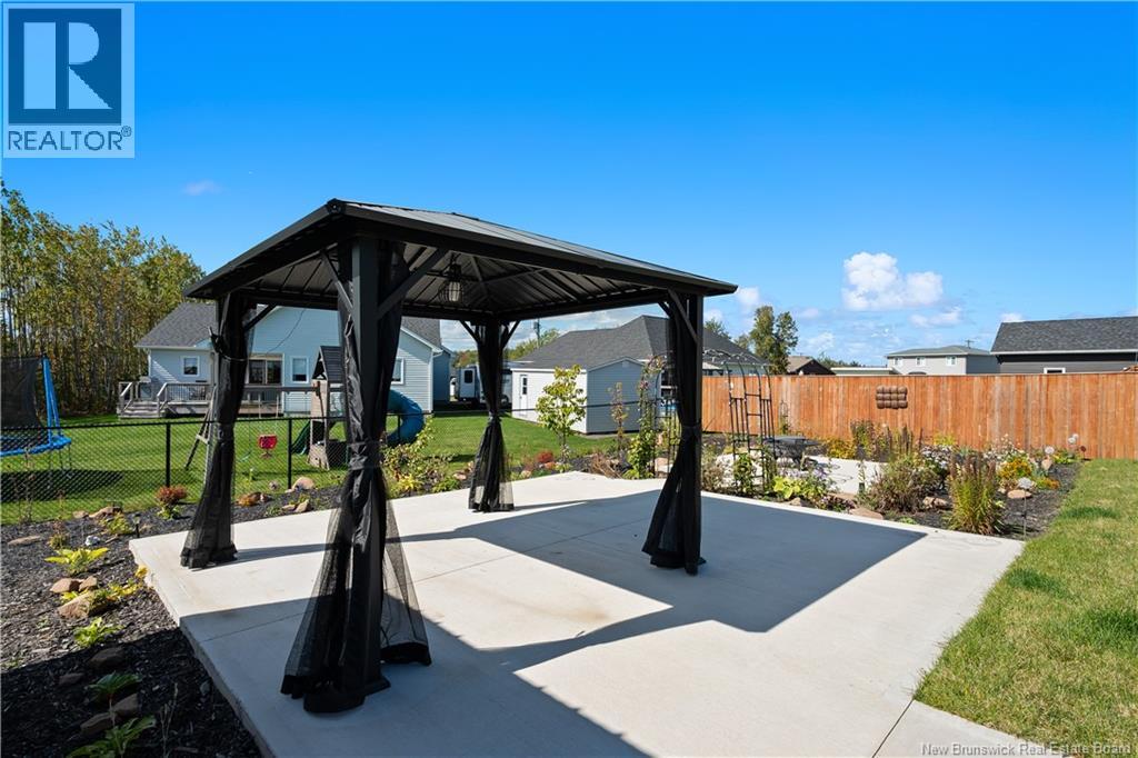 17 Robert Street Property Photo 35