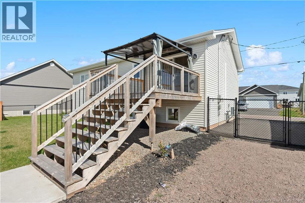 17 Robert Street Property Photo 39