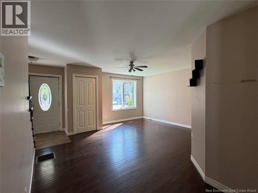 12 Fort Avenue Property Photo 2