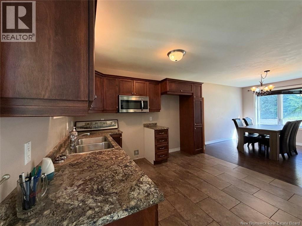 12 Fort Avenue Property Photo 5