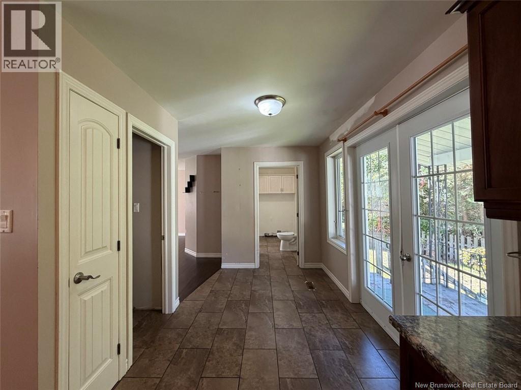 12 Fort Avenue Property Photo 10
