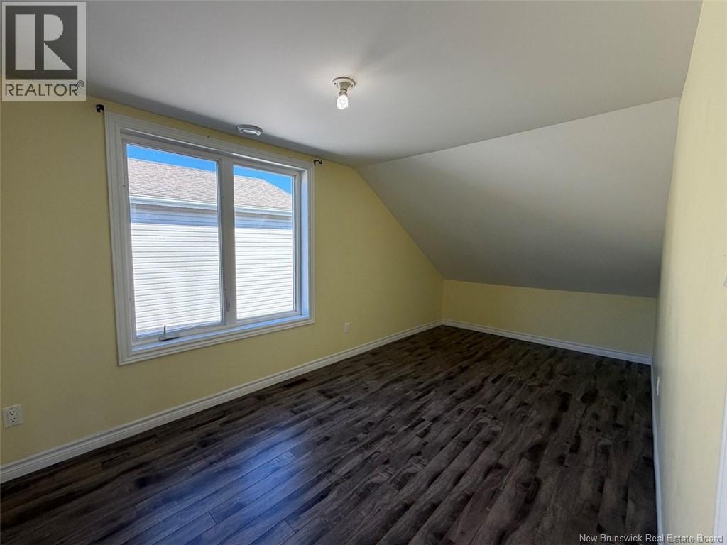 12 Fort Avenue Property Photo 16