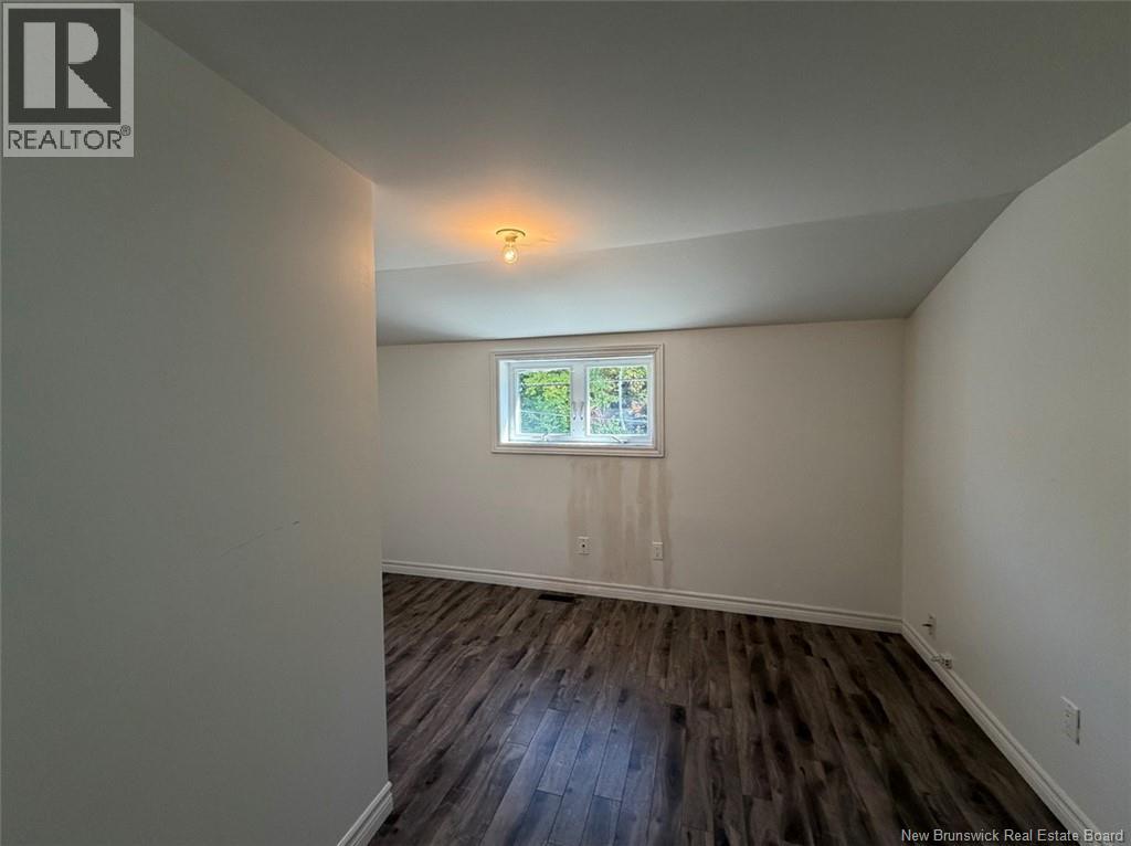 12 Fort Avenue Property Photo 19