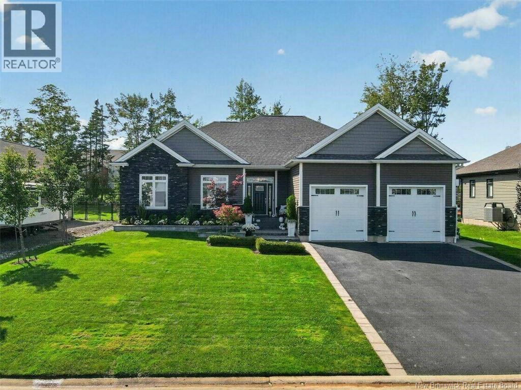 22 Louis-Arthur Court