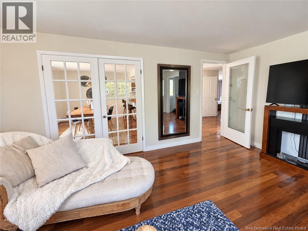 330 Westmount Boulevard Property Photo 9