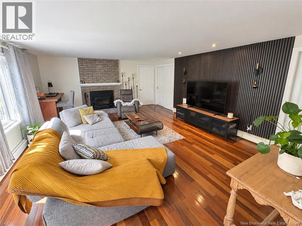 330 Westmount Boulevard Property Photo 23