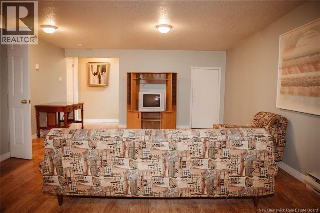 223 Dover Street Property Photo 30
