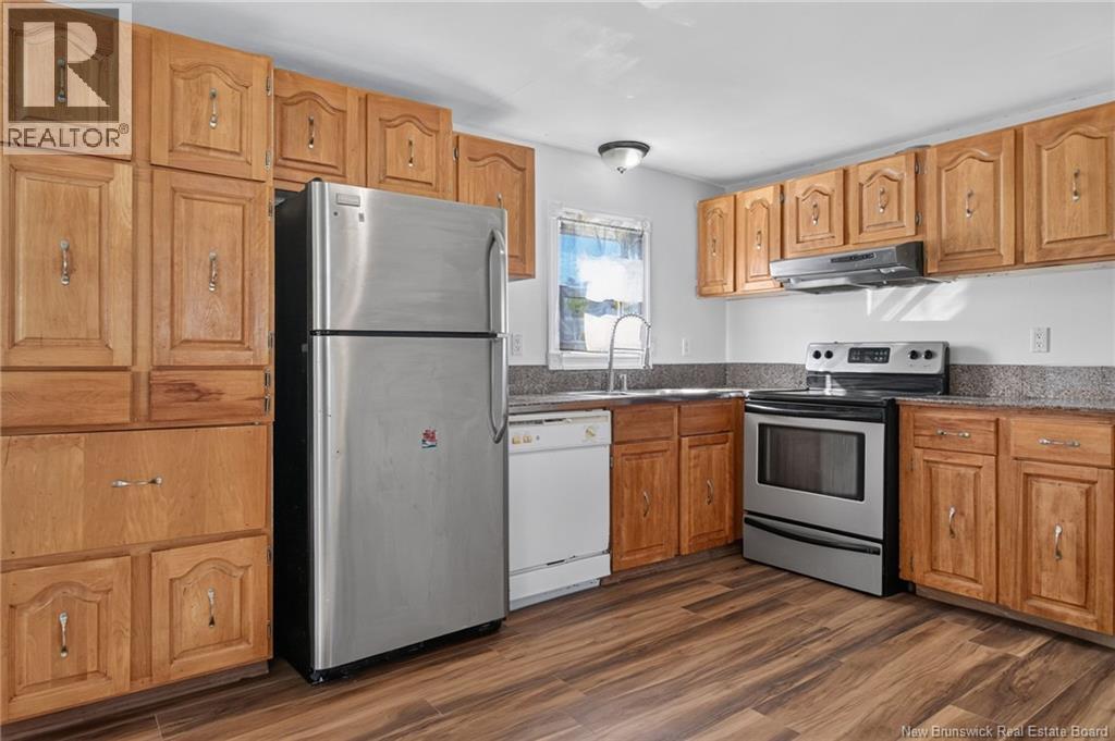 60 Midway Property Photo 7