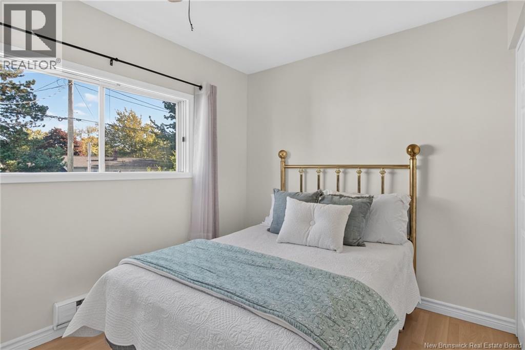 22 Ashburn Avenue Property Photo 31