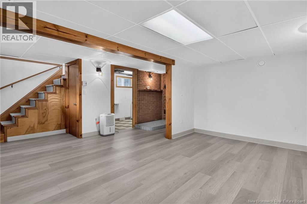 22 Ashburn Avenue Property Photo 35