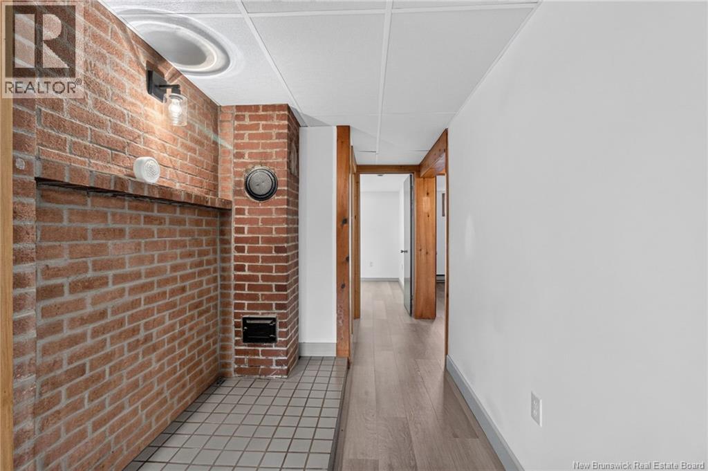 22 Ashburn Avenue Property Photo 38