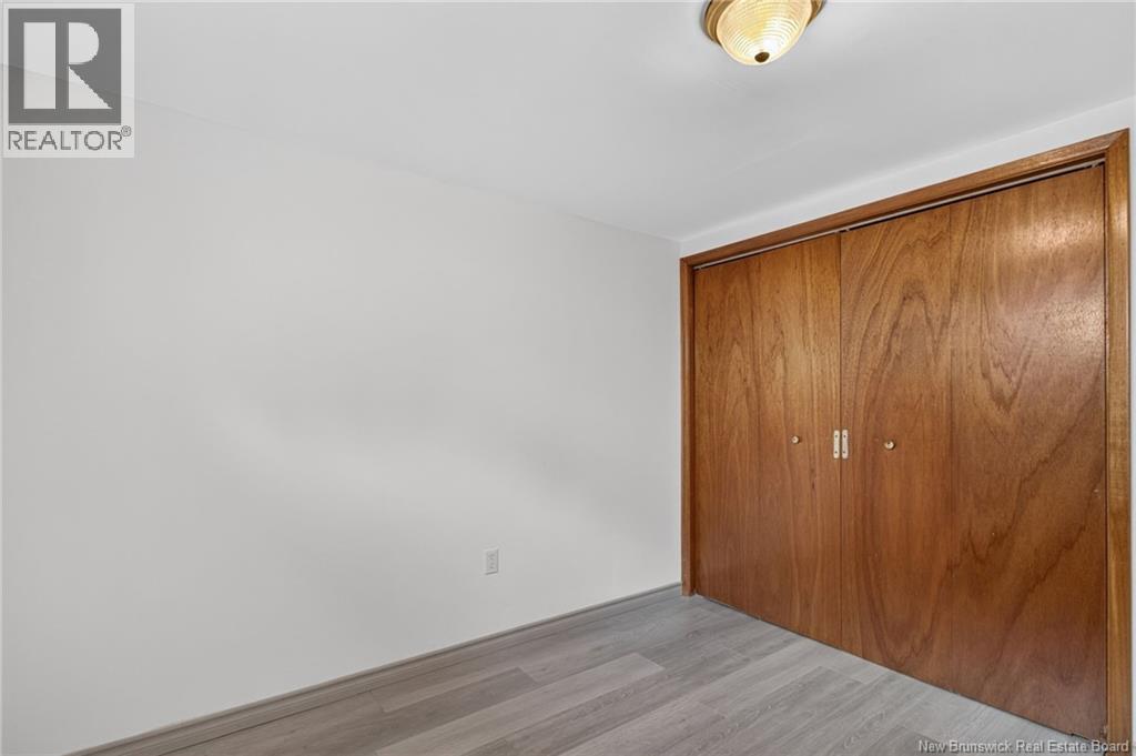 22 Ashburn Avenue Property Photo 44