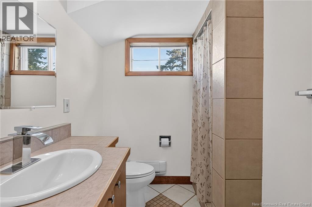 22 Ashburn Avenue Property Photo 46