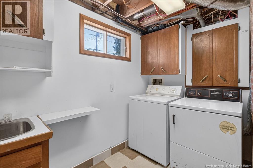 22 Ashburn Avenue Property Photo 47