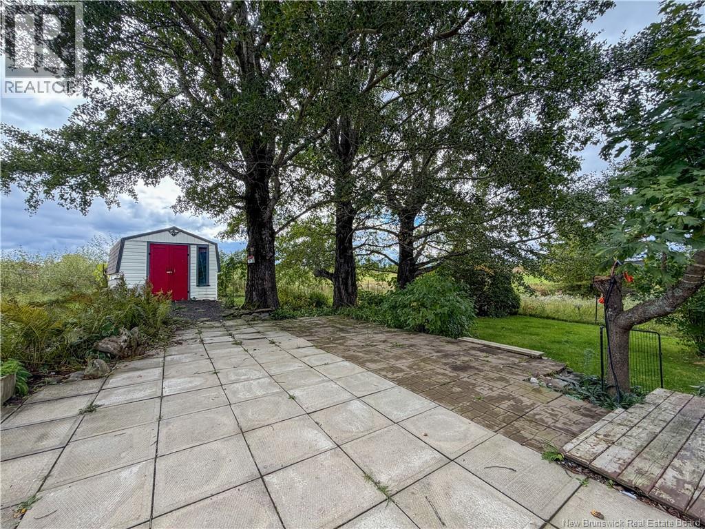 42 L'anse Street Property Photo 6