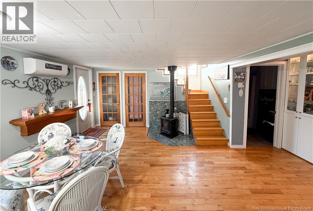 42 L'anse Street Property Photo 8