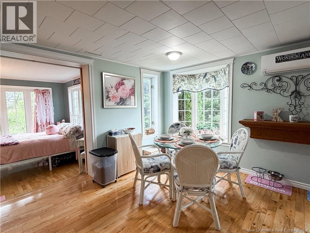 42 L'anse Street Property Photo 11