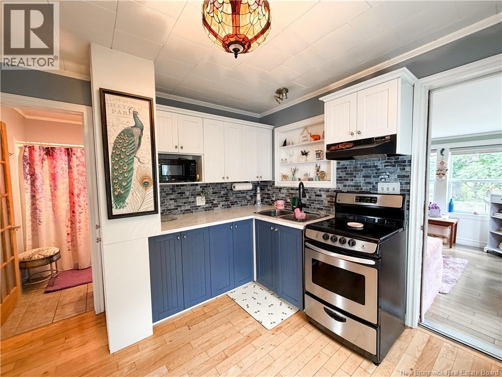 42 L'anse Street Property Photo 16