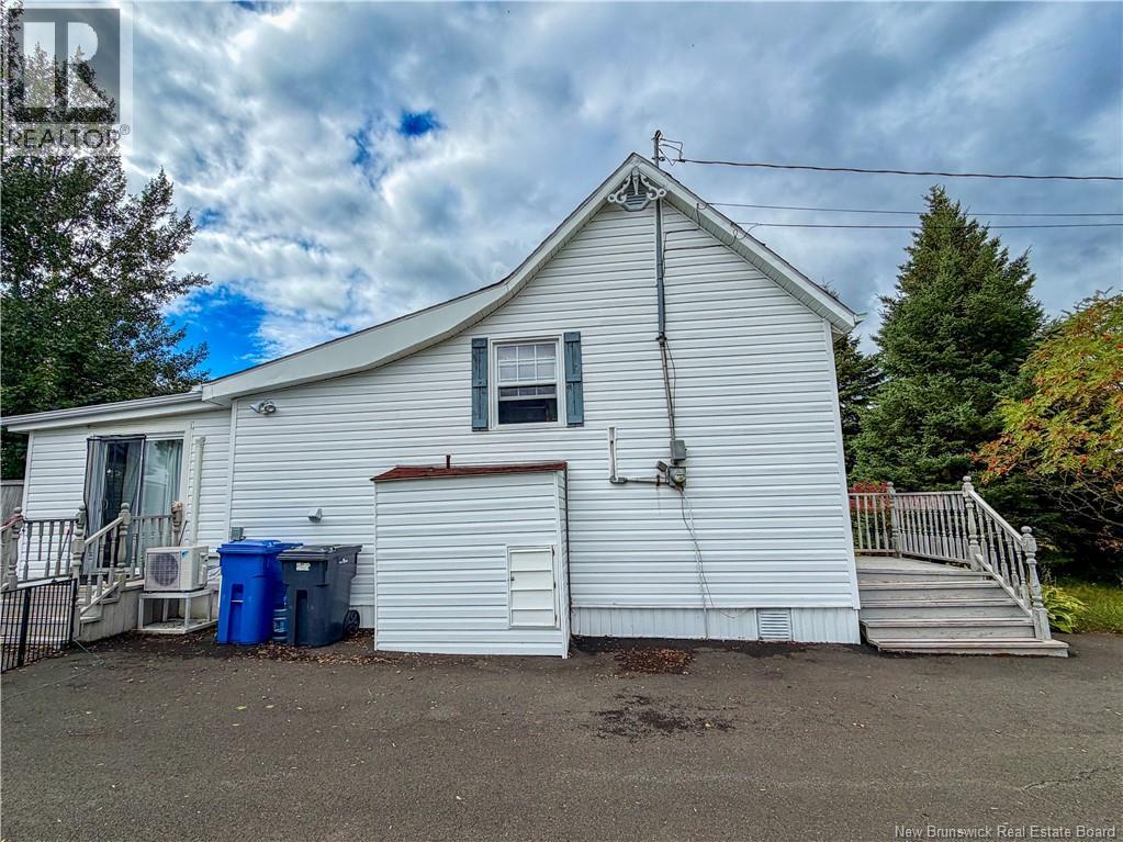 42 L'anse Street Property Photo 33