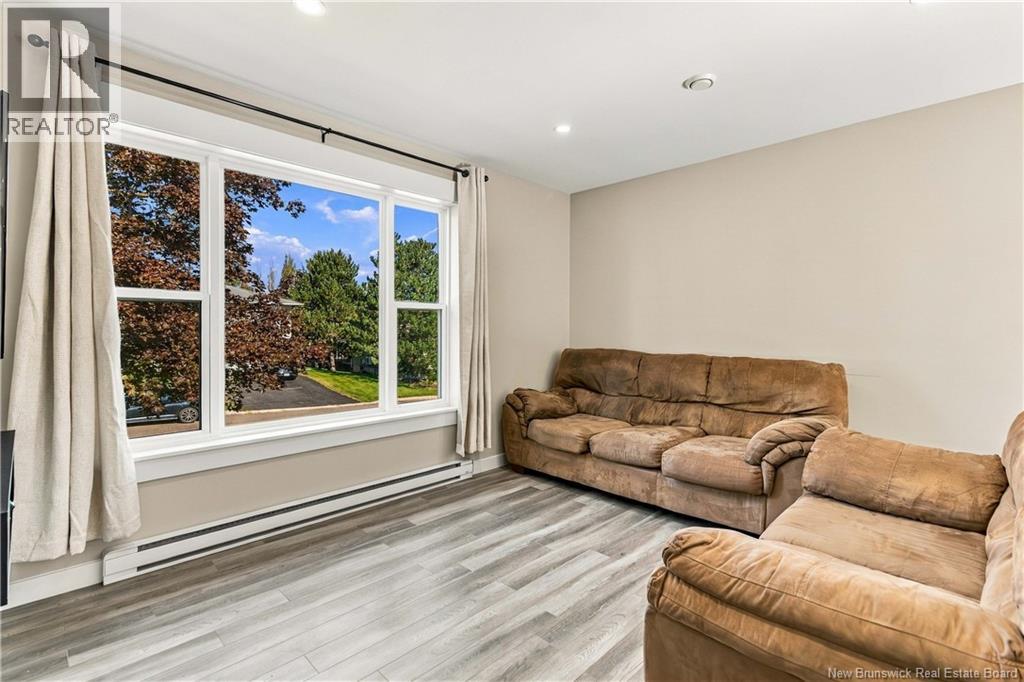 76 Briardale Drive Property Photo 7