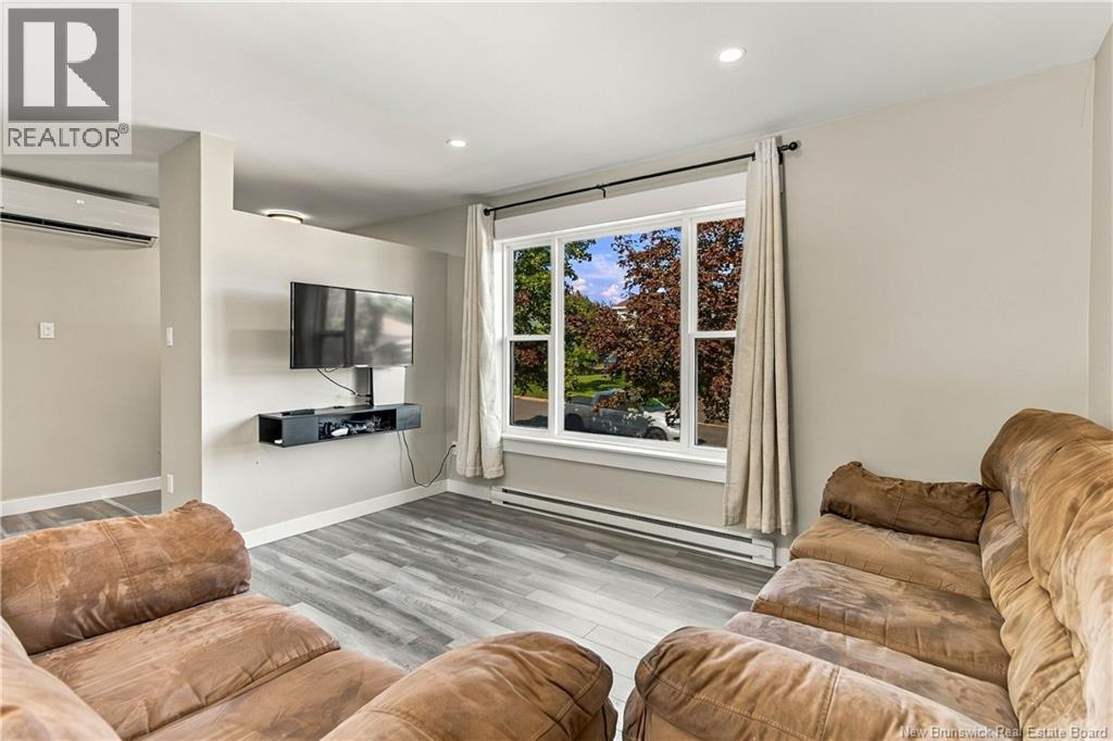 76 Briardale Drive Property Photo 8