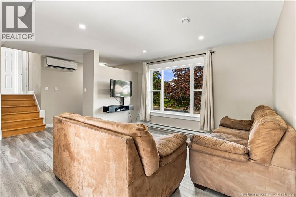 76 Briardale Drive Property Photo 9
